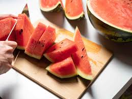 What Happens to Your Gut and Digestion When You Eat Watermelon